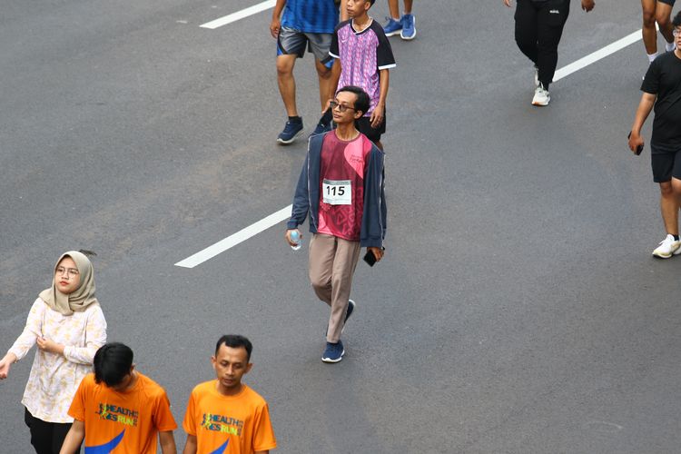 Race photo from Assurance Fun Run 2024