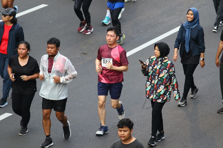 Race photo from Assurance Fun Run 2024