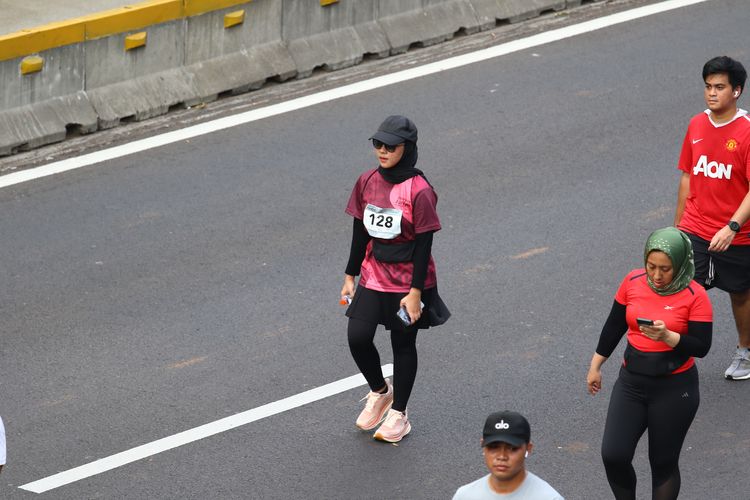 Race photo from Assurance Fun Run 2024