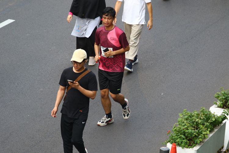 Race photo from Assurance Fun Run 2024