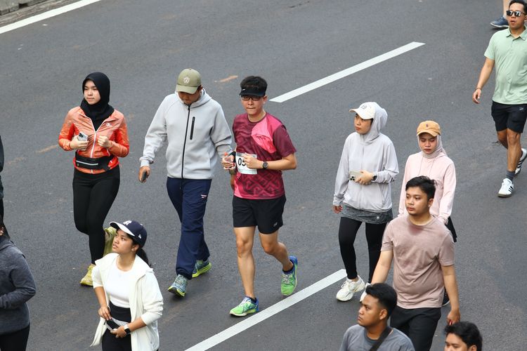 Race photo from Assurance Fun Run 2024