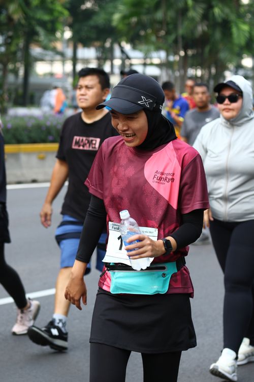 Race photo from Assurance Fun Run 2024