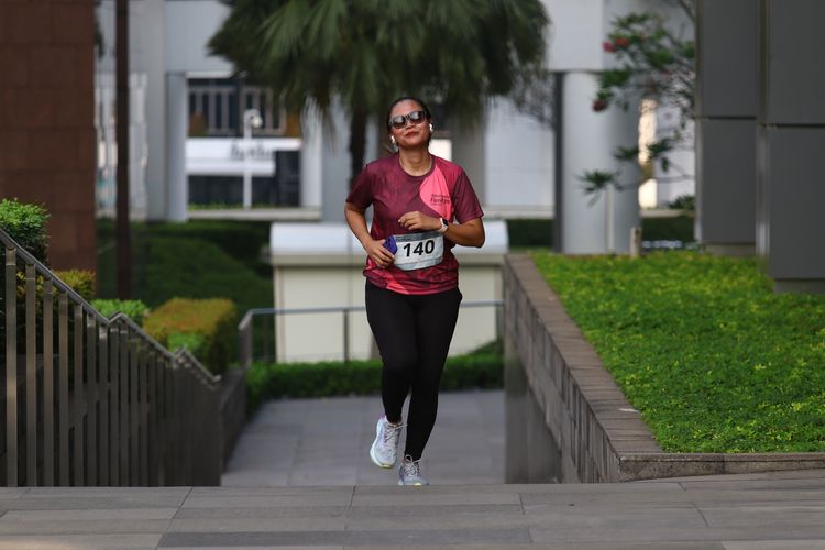 Race photo from Assurance Fun Run 2024