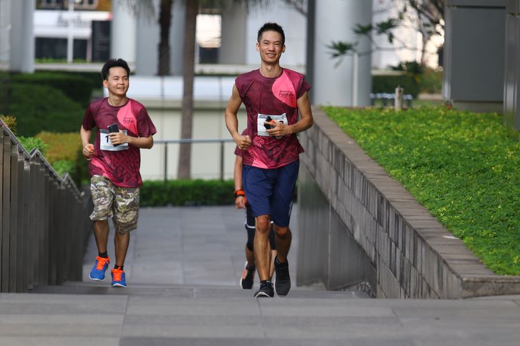 Race photo from Assurance Fun Run 2024