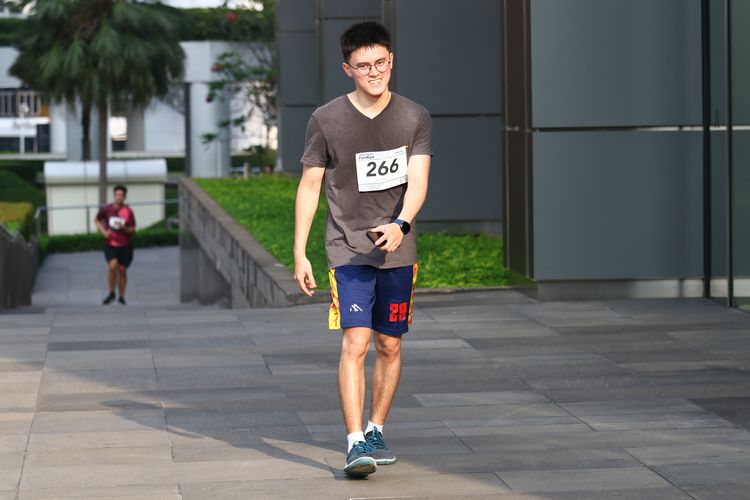 Race photo from Assurance Fun Run 2024