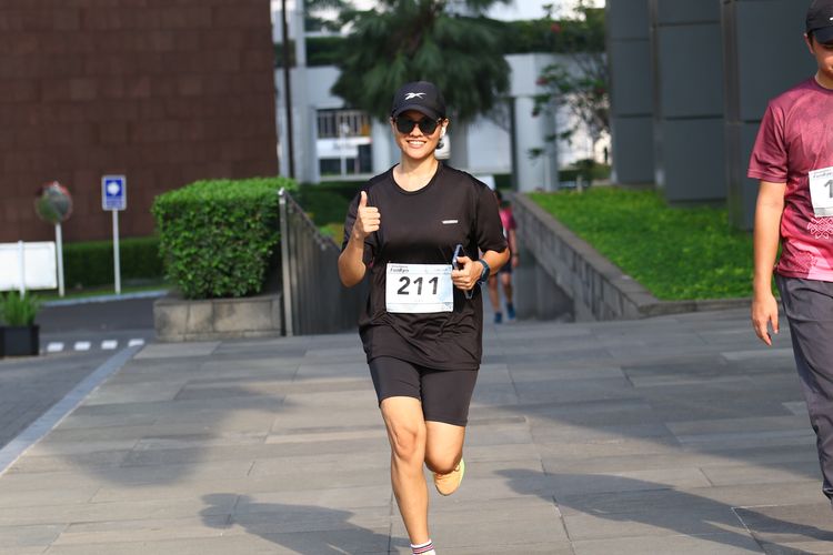 Race photo from Assurance Fun Run 2024