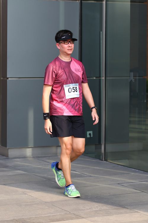 Race photo from Assurance Fun Run 2024