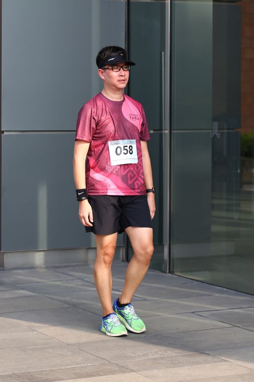 Race photo from Assurance Fun Run 2024