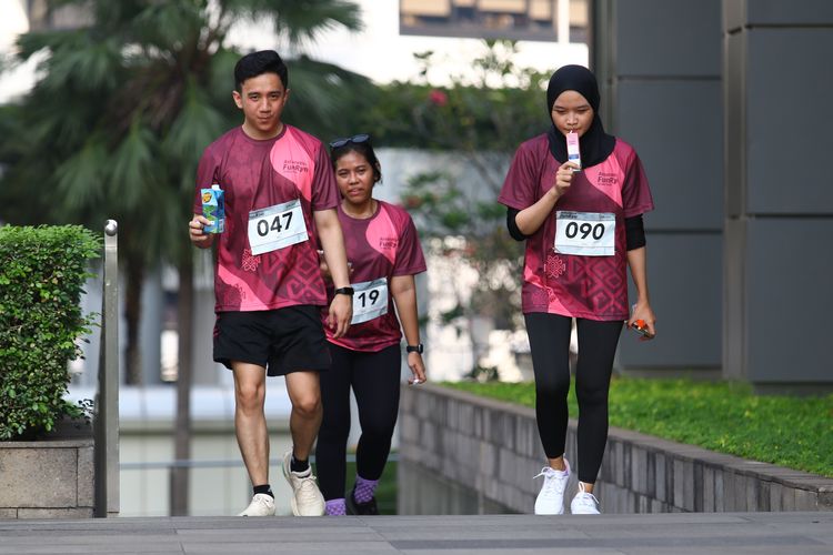 Race photo from Assurance Fun Run 2024