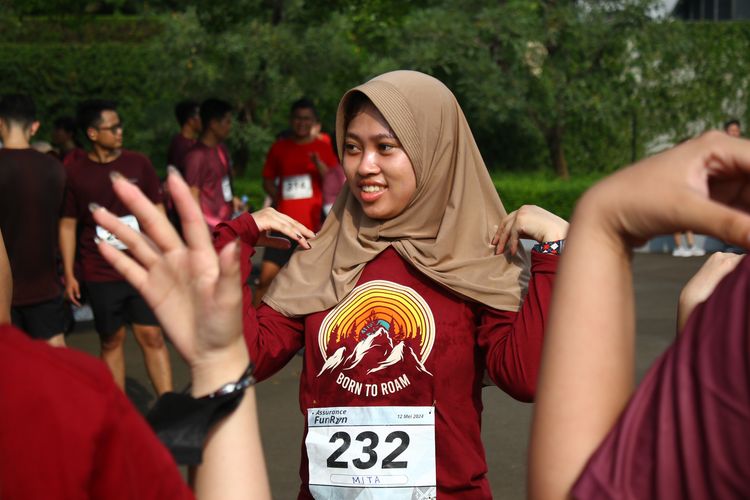 Race photo from Assurance Fun Run 2024