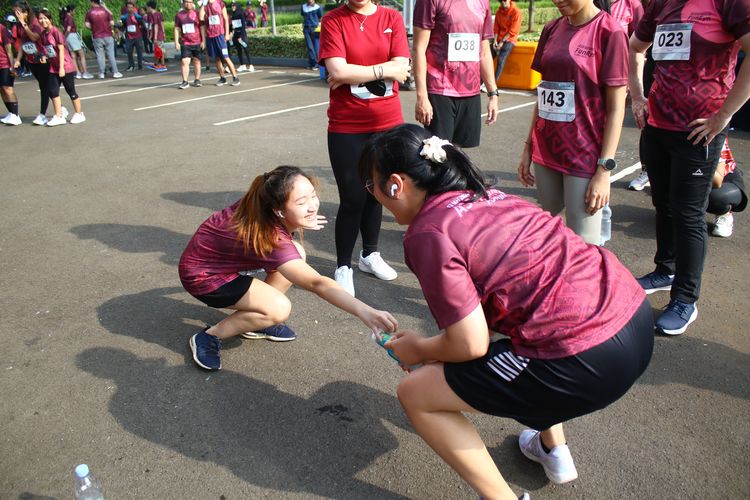 Race photo from Assurance Fun Run 2024