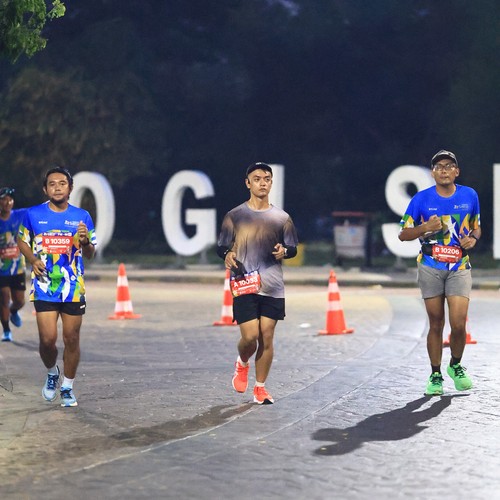 Race photo from SURABAYA ISOPLUS MARATHON 2026