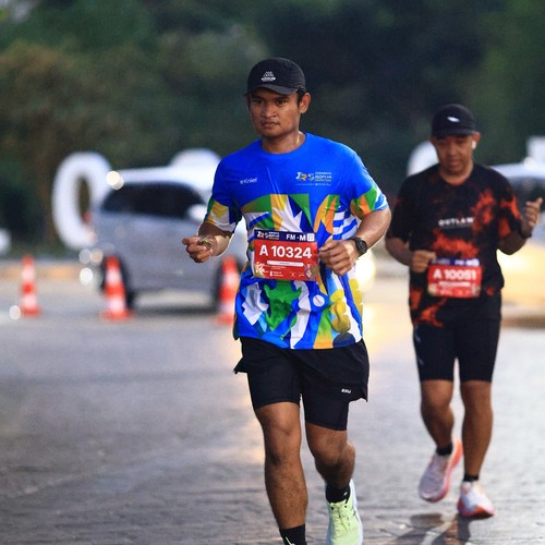 Race photo from SURABAYA ISOPLUS MARATHON 2026