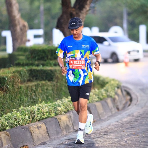 Race photo from SURABAYA ISOPLUS MARATHON 2026