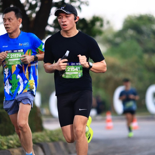 Race photo from SURABAYA ISOPLUS MARATHON 2026