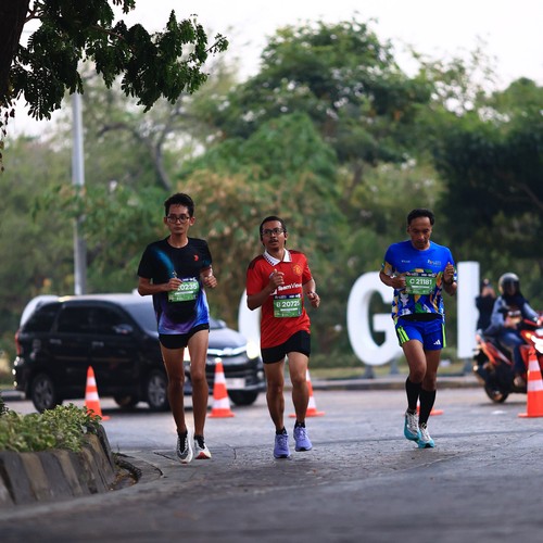 Race photo from SURABAYA ISOPLUS MARATHON 2026