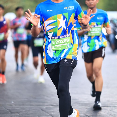 Race photo from SURABAYA ISOPLUS MARATHON 2026