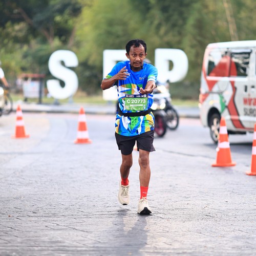Race photo from SURABAYA ISOPLUS MARATHON 2026
