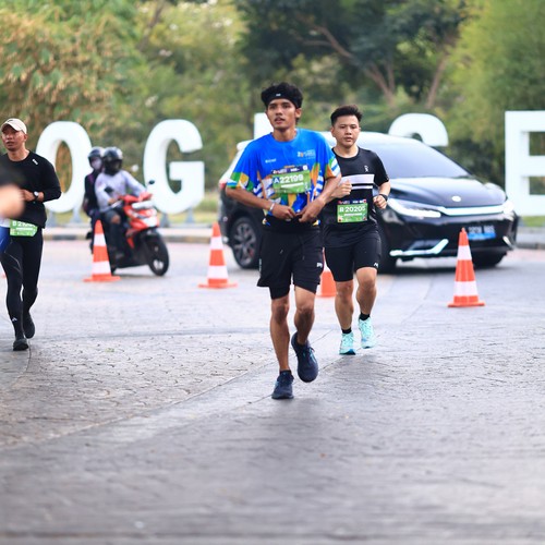 Race photo from SURABAYA ISOPLUS MARATHON 2026