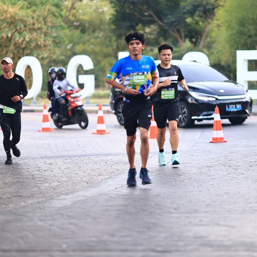 Race photo from SURABAYA ISOPLUS MARATHON 2026