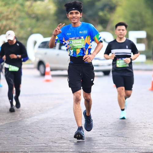 Race photo from SURABAYA ISOPLUS MARATHON 2026