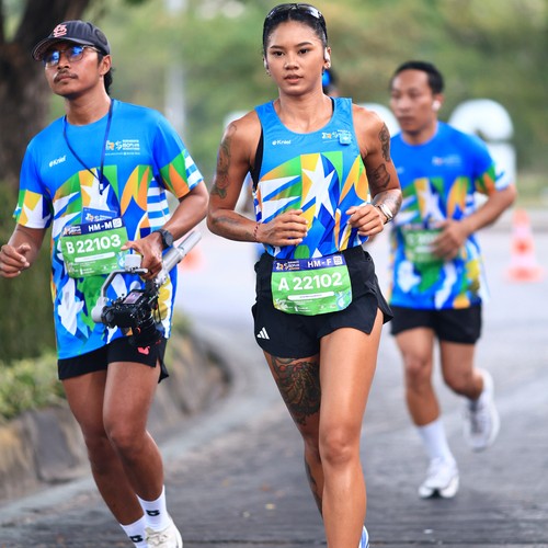 Race photo from SURABAYA ISOPLUS MARATHON 2026