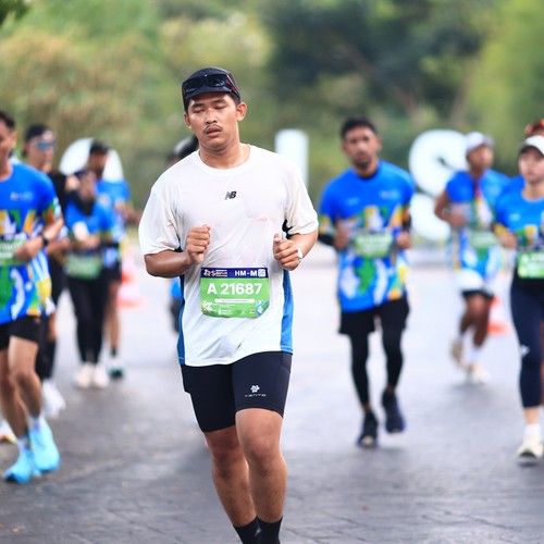 Race photo from SURABAYA ISOPLUS MARATHON 2026
