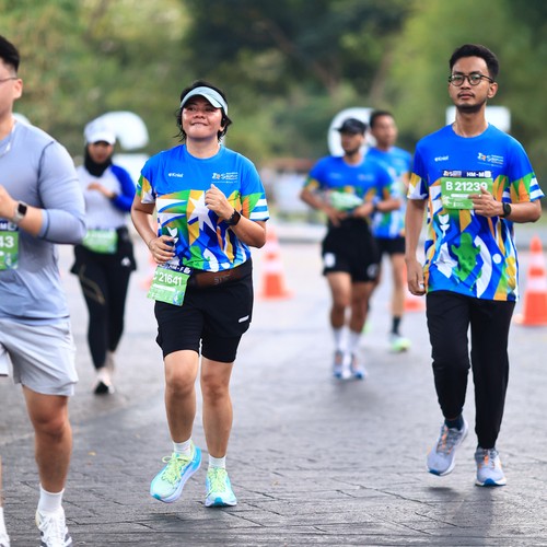 Race photo from SURABAYA ISOPLUS MARATHON 2026
