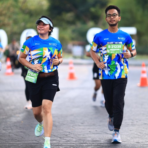 Race photo from SURABAYA ISOPLUS MARATHON 2026