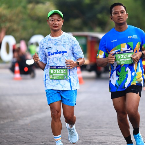 Race photo from SURABAYA ISOPLUS MARATHON 2026