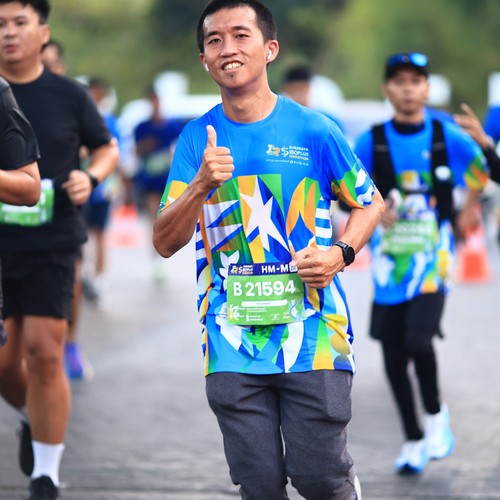 Race photo from SURABAYA ISOPLUS MARATHON 2026