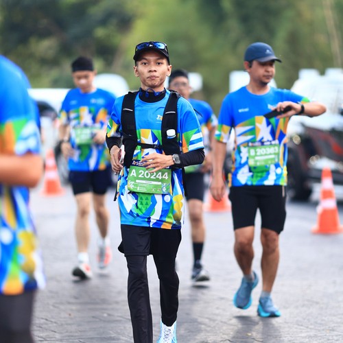 Race photo from SURABAYA ISOPLUS MARATHON 2026