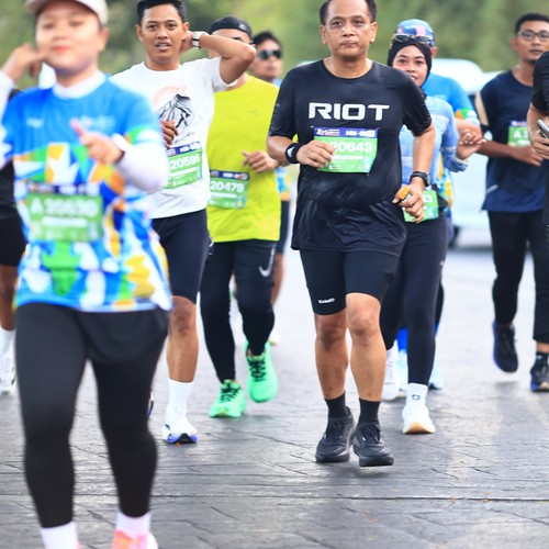 Race photo from SURABAYA ISOPLUS MARATHON 2026