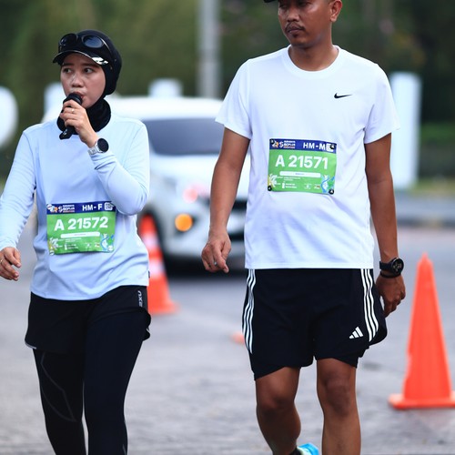 Race photo from SURABAYA ISOPLUS MARATHON 2026