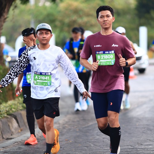 Race photo from SURABAYA ISOPLUS MARATHON 2026