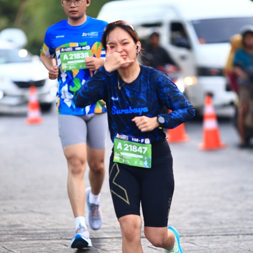 Race photo from SURABAYA ISOPLUS MARATHON 2026