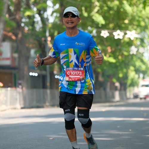 Race photo from SURABAYA ISOPLUS MARATHON 2026