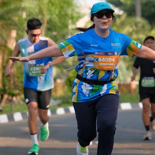 Race photo from SURABAYA ISOPLUS MARATHON 2026