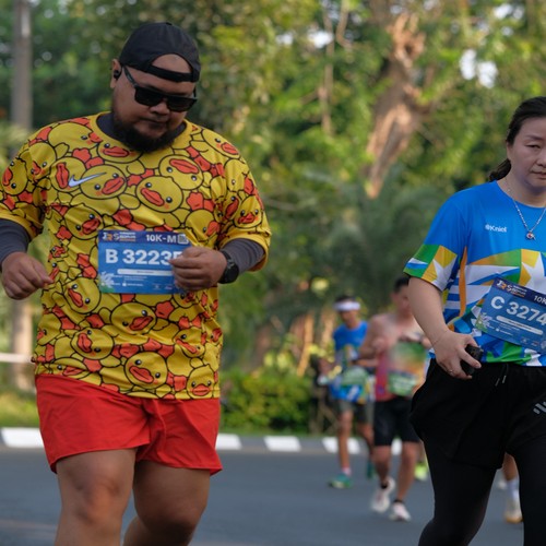 Race photo from SURABAYA ISOPLUS MARATHON 2026