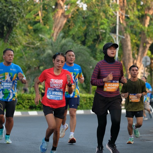 Race photo from SURABAYA ISOPLUS MARATHON 2026