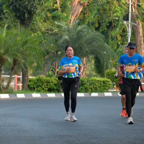 Race photo from SURABAYA ISOPLUS MARATHON 2026