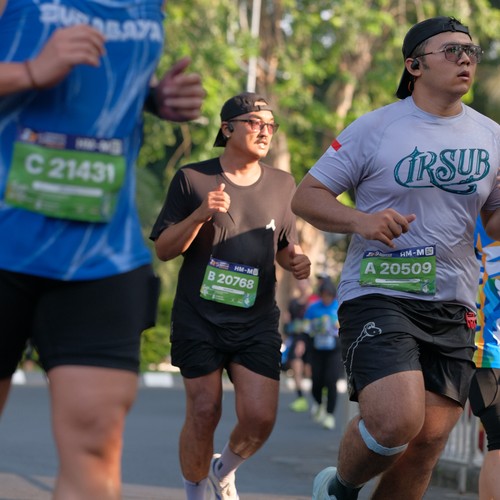 Race photo from SURABAYA ISOPLUS MARATHON 2026