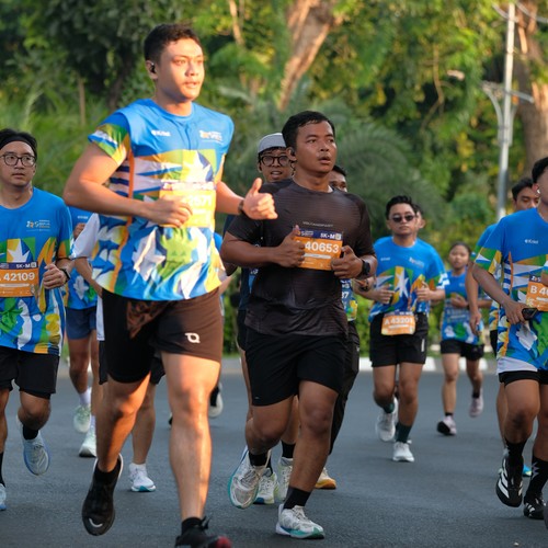 Race photo from SURABAYA ISOPLUS MARATHON 2026