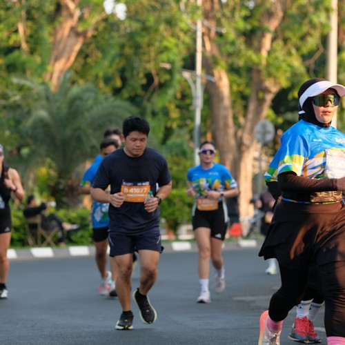 Race photo from SURABAYA ISOPLUS MARATHON 2026