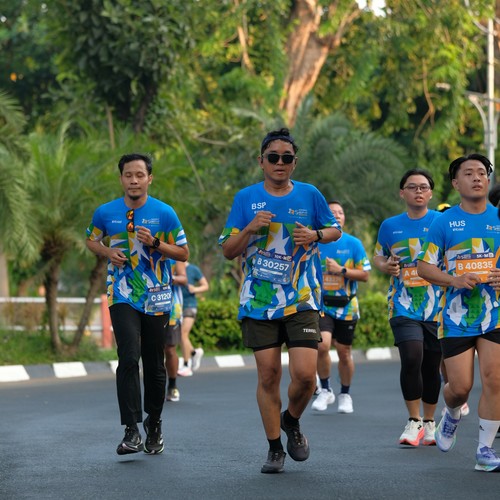 Race photo from SURABAYA ISOPLUS MARATHON 2026