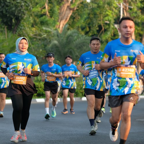 Race photo from SURABAYA ISOPLUS MARATHON 2026