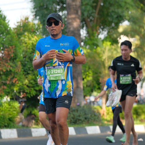 Race photo from SURABAYA ISOPLUS MARATHON 2026