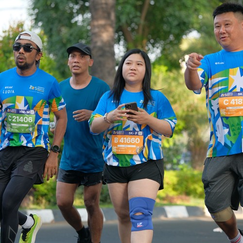 Race photo from SURABAYA ISOPLUS MARATHON 2026