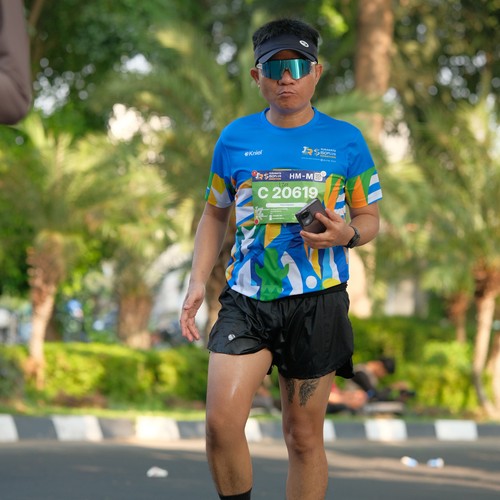 Race photo from SURABAYA ISOPLUS MARATHON 2026