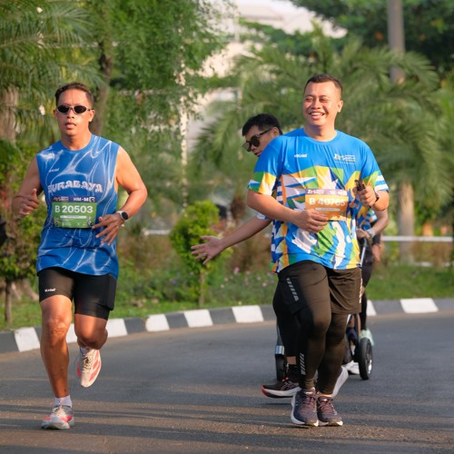 Race photo from SURABAYA ISOPLUS MARATHON 2026